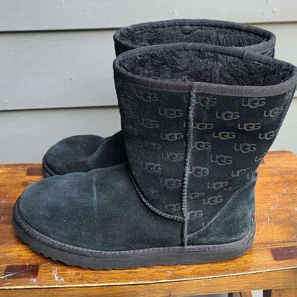 UGG Black Suede Logo Print Classic Boot size 9 - Picture 1 of 15